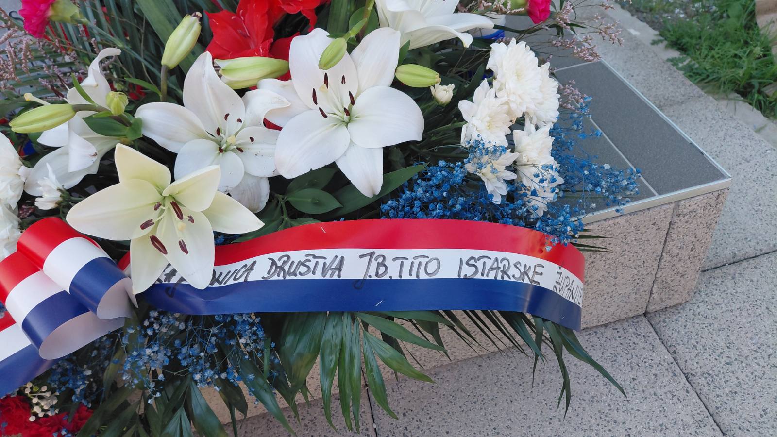 Članovi Društva „Josip Broz Tito“ posjetili ČABAR